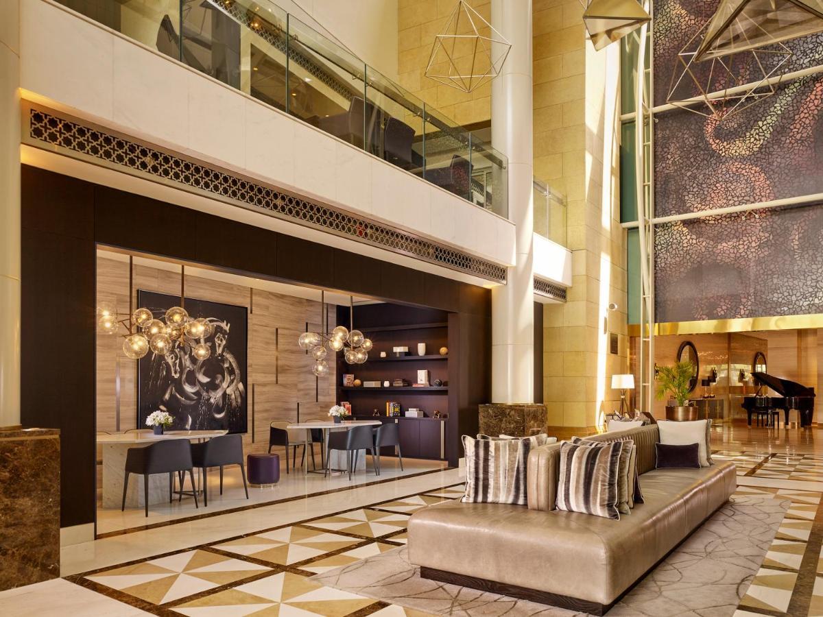 Hyatt Regency Al Kout Mall Kuwait City Ngoại thất bức ảnh The lobby of the hotel