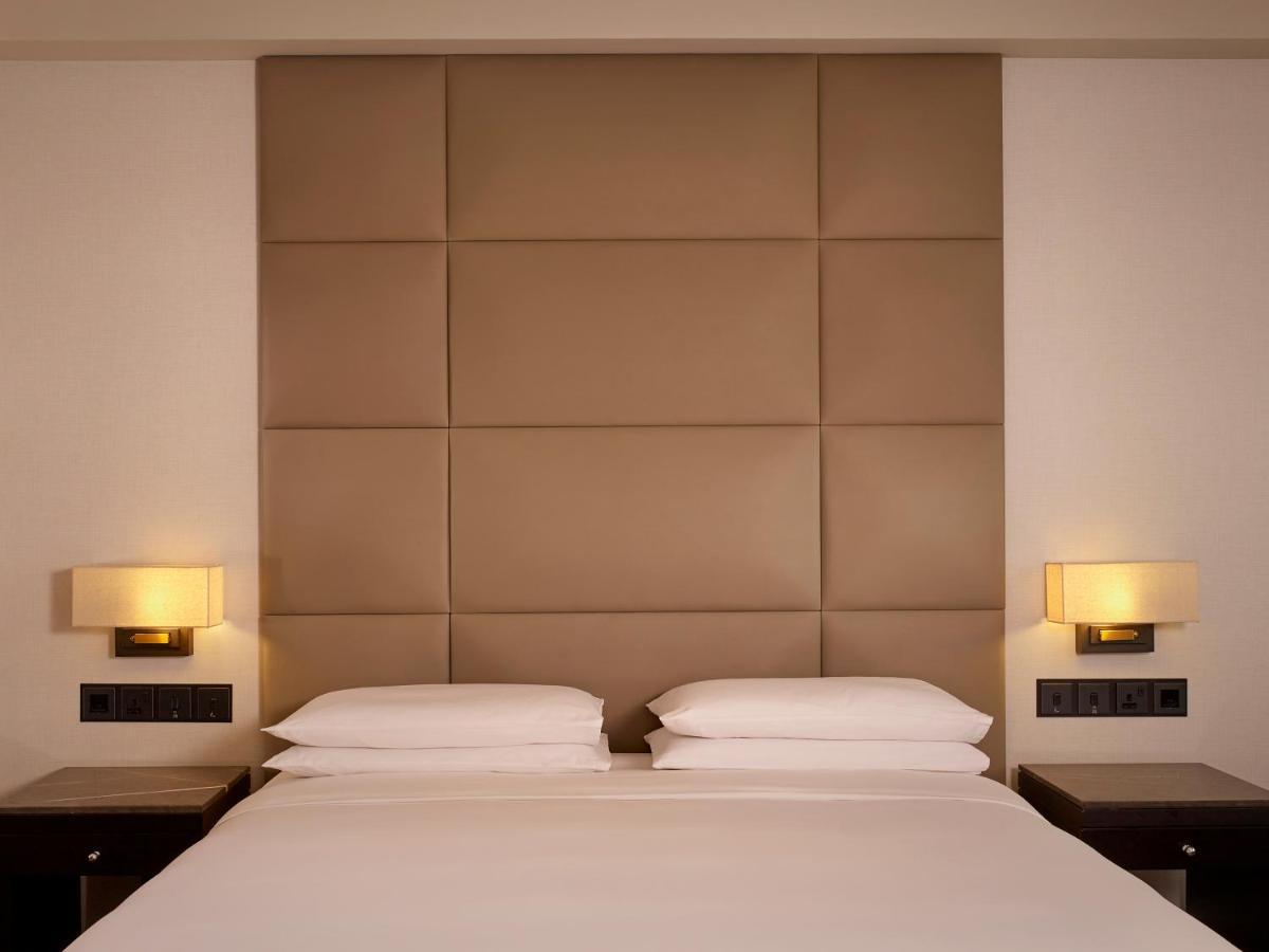 Hyatt Regency Al Kout Mall Kuwait City Ngoại thất bức ảnh
