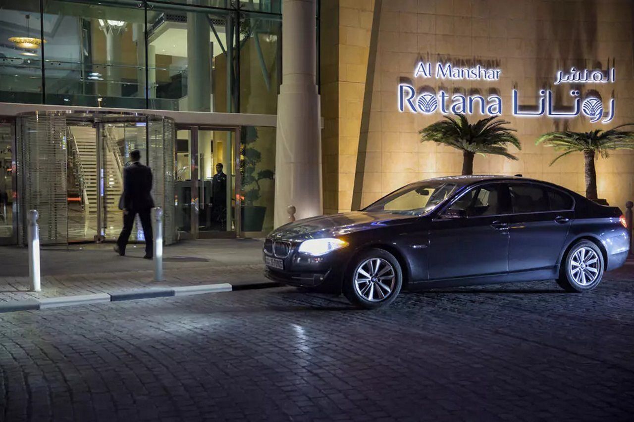 Hyatt Regency Al Kout Mall Kuwait City Ngoại thất bức ảnh Entrance of the hotel